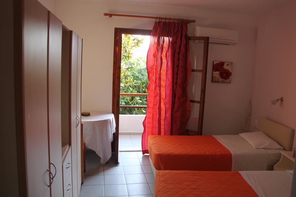 Vaya Zorba Studios Skiathos Town Exterior foto